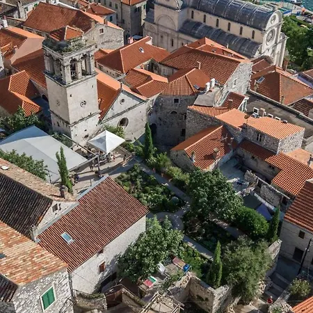 Apartment Sibenik Old City Studio *